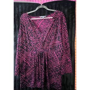 Daisy Fuentes Women’s XL Pink & Black Abstract Print Long Sleeve Tunic Top